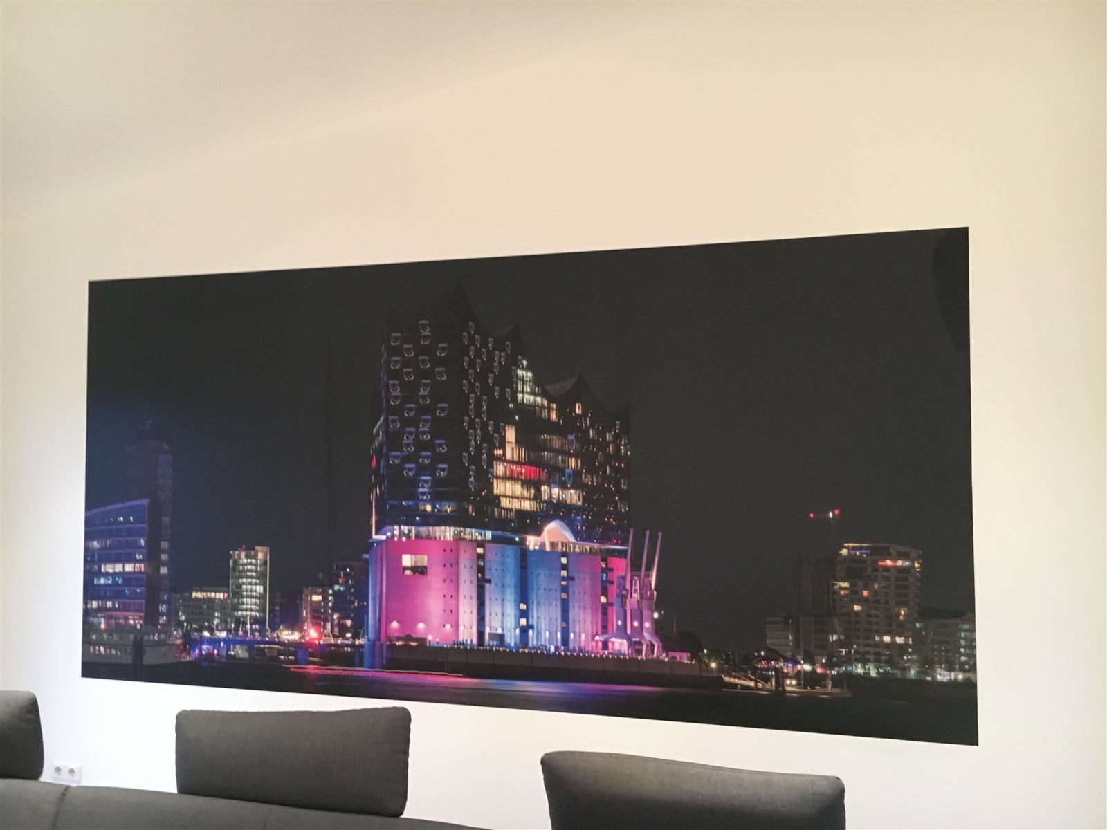 Panorama-Fototapete der Elbphilharmonie im Wohnzimmer